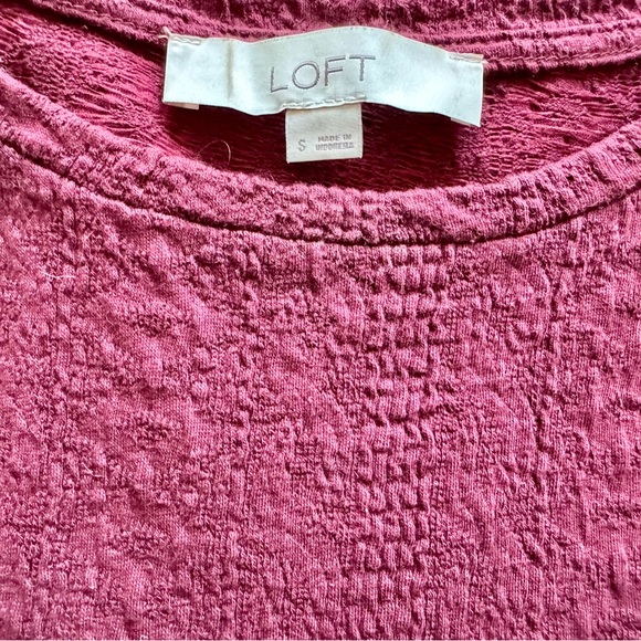 Puff blouson sleeve sweater. Long sleeves. Round neck. Versatile piece. - Picture 2 of 7